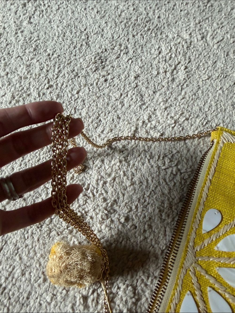 Bloomingdale’s Kayu raffia Yellow Lemon Slice Clutch crossbody - Picture 8 of 8